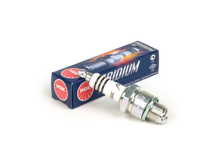 Candela NGK BR7HIX filetto corto IRIDIUM Ciclomotori Scooter Vespa Moto barilotto svitabile