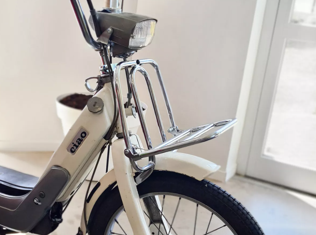 Portapacchi anteriore nero opaco ribaltabile Piaggio Ciao 50 PREORDINA