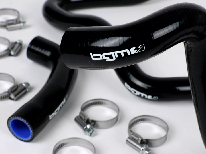 Kit tubi radiatore in silicone neri BGM Vespa GTS 125 250 300