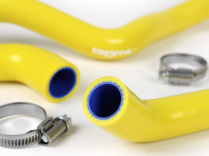 Kit tubi radiatore in silicone gialli BGM Vespa GTS 125 250 300