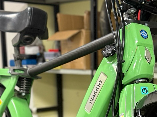 Puntone rinforzo telaio GP RACING PARTS in fibra di carbonio per Piaggio Ciao P PXV SC