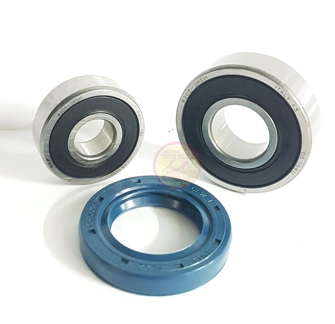 Kit cuscinetti e paraolio ruota anteriore Vespa 50 - 125 ET3
