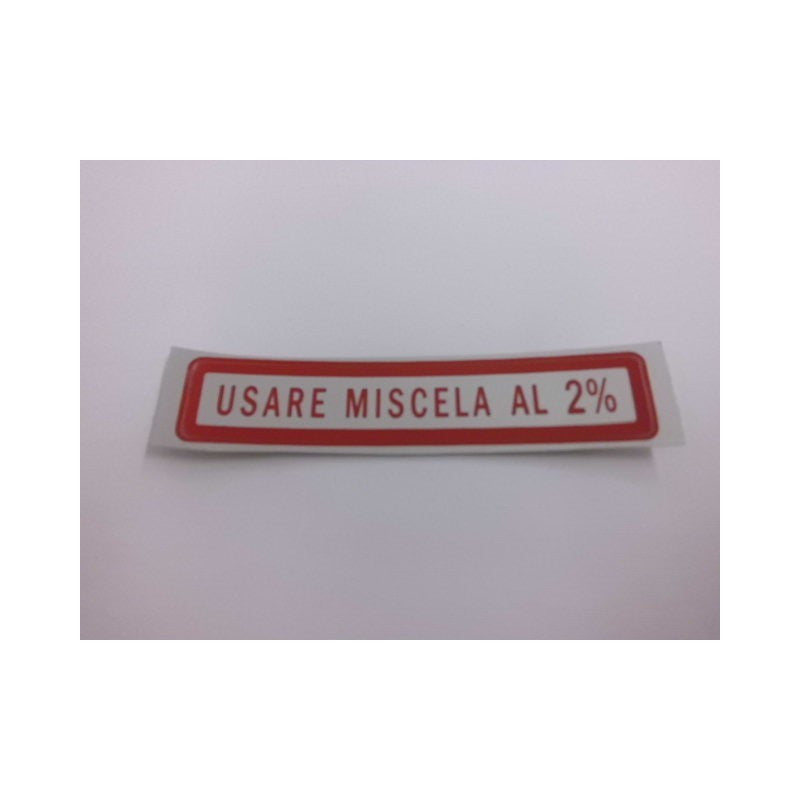 Adesivo rosso usare miscela 2% Vespa