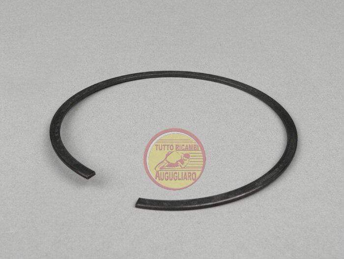 Anello seeger gruppo frizione 6 molle Vespa PK 50 FL - 50 HP - PK 50 XL2  - APE